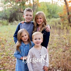 Meet your Posher, Alicia